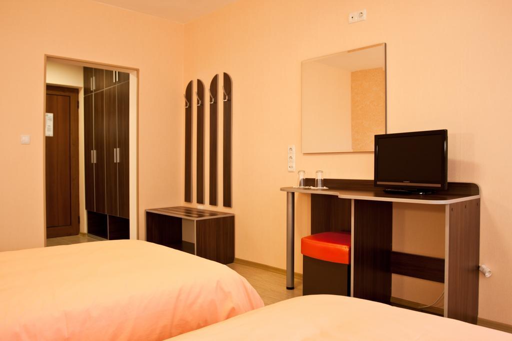 Hotel Balneo Comlex Medica Narechen Narechenski Bani Zimmer foto